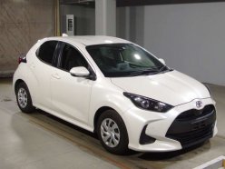TOYOTA YARIS X 2020