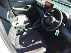 TOYOTA YARIS X 2020