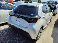 TOYOTA YARIS X 2020