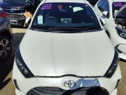 TOYOTA YARIS X 2020