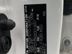 TOYOTA YARIS X 2020