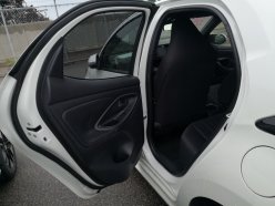 TOYOTA YARIS X 2020