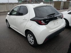 TOYOTA YARIS X 2020