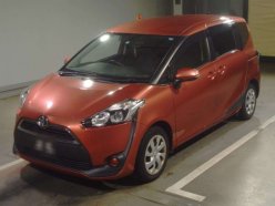 TOYOTA SIENTA X 2015