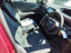TOYOTA SIENTA X 2015