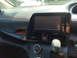 TOYOTA SIENTA X 2015