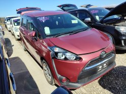 TOYOTA SIENTA X 2015