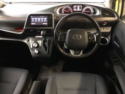 TOYOTA SIENTA G 2015