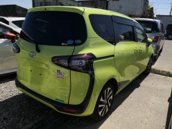 TOYOTA SIENTA G 2015