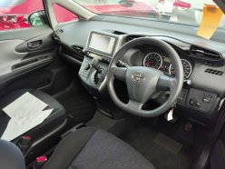 TOYOTA WISH X 2009