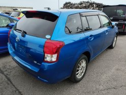 TOYOTA COROLLA FIELDER 1.5G 4WD 2013