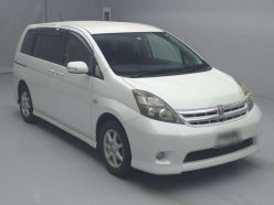 TOYOTA ISIS 4WD 2009