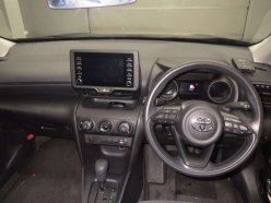 TOYOTA YARIS CROSS X 2021
