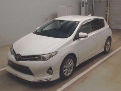 TOYOTA AURIS 150X S Package 2013