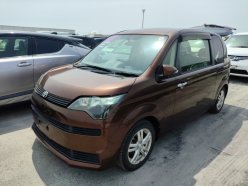 TOYOTA SPADE F 2014