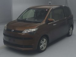 TOYOTA SPADE F 2014