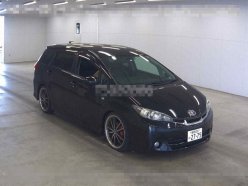 TOYOTA WISH 1.8 S 2010