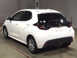 TOYOTA YARIS X 2020