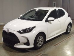TOYOTA YARIS X 2020