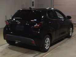 TOYOTA YARIS X 2020