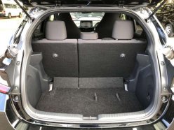 TOYOTA YARIS X 2020
