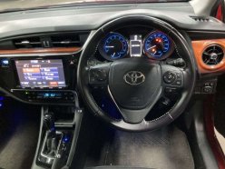 TOYOTA AURIS 120T 2015