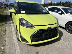 TOYOTA SIENTA X 2020