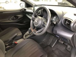 TOYOTA YARIS X 2020