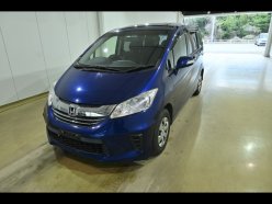 HONDA FREED G Premium Edition 6seats 2016