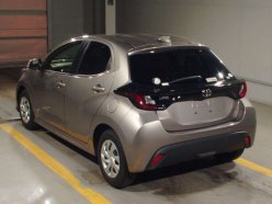 TOYOTA YARIS Х 2020
