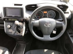 TOYOTA WISH 18X 2009