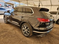 VOLKSWAGEN TOUAREG  2019