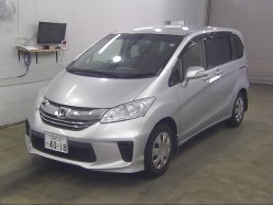 HONDA FREED G Premium Edition 7seats 2016