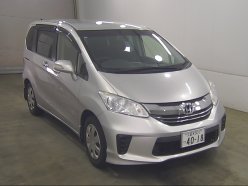 HONDA FREED G Premium Edition 7seats 2016