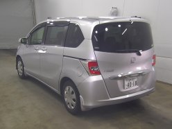 HONDA FREED G Premium Edition 7seats 2016