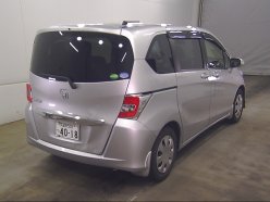 HONDA FREED G Premium Edition 7seats 2016