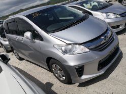 HONDA FREED G Premium Edition 6seats 2016