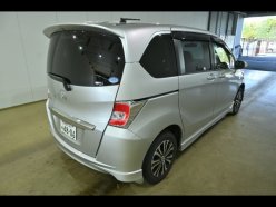 HONDA FREED 4WD G Aero 6seats 2014