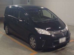 HONDA FREED G Premium Edition 2016