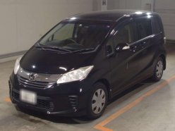 HONDA FREED G Premium Edition 2016