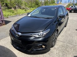 TOYOTA AURIS 120Т 2015
