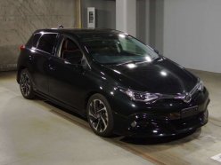 TOYOTA AURIS 120Т 2015