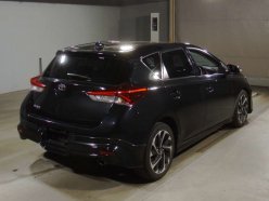 TOYOTA AURIS 120Т 2015