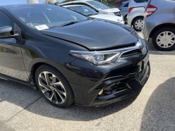 TOYOTA AURIS 120Т 2015