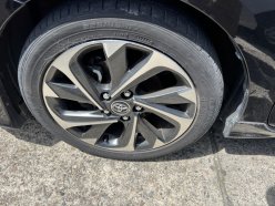 TOYOTA AURIS 120Т 2015
