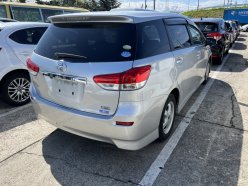TOYOTA WISH 1.8X HID Selection 2010