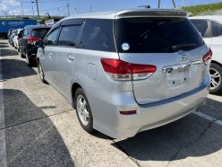 TOYOTA WISH 1.8X HID Selection 2010