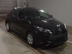TOYOTA YARIS X 2020