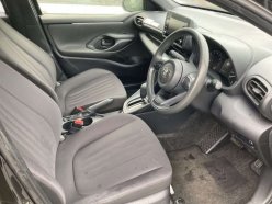 TOYOTA YARIS X 2020