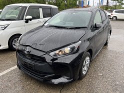TOYOTA YARIS X 2020